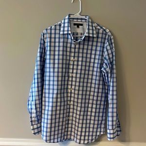 Men’s Banana Republic non-iron slim fit dress shirt-size medium